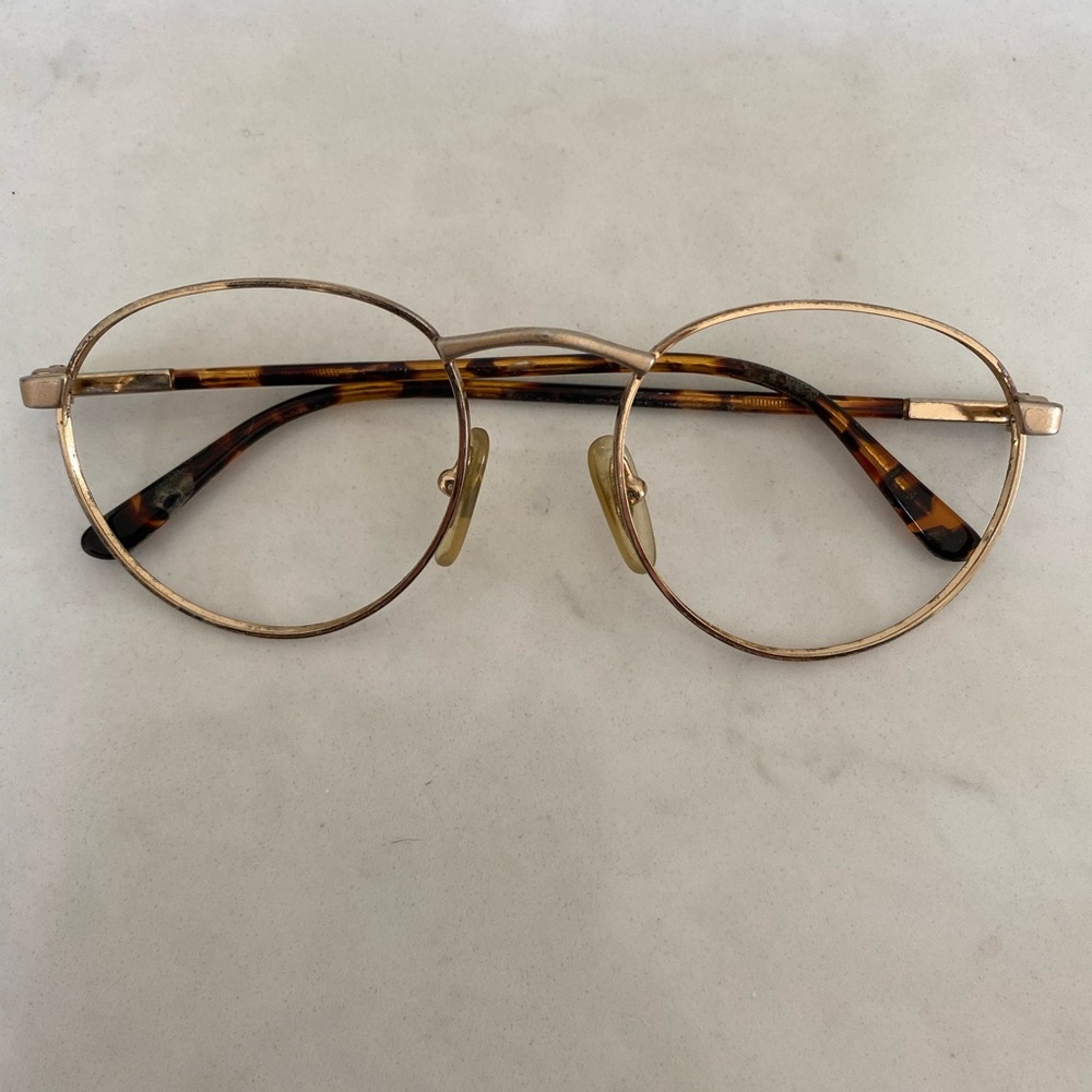 Vintage Gucci Gold Round Metal Glasses